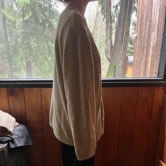 Knit sweater - Picture 2 of 5